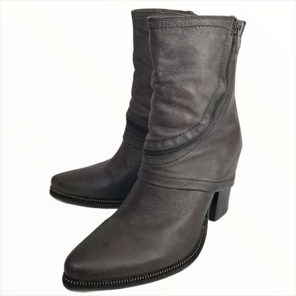 Francesco Morichetti Grey Leather Heeled Boots - Picture 2 of 16